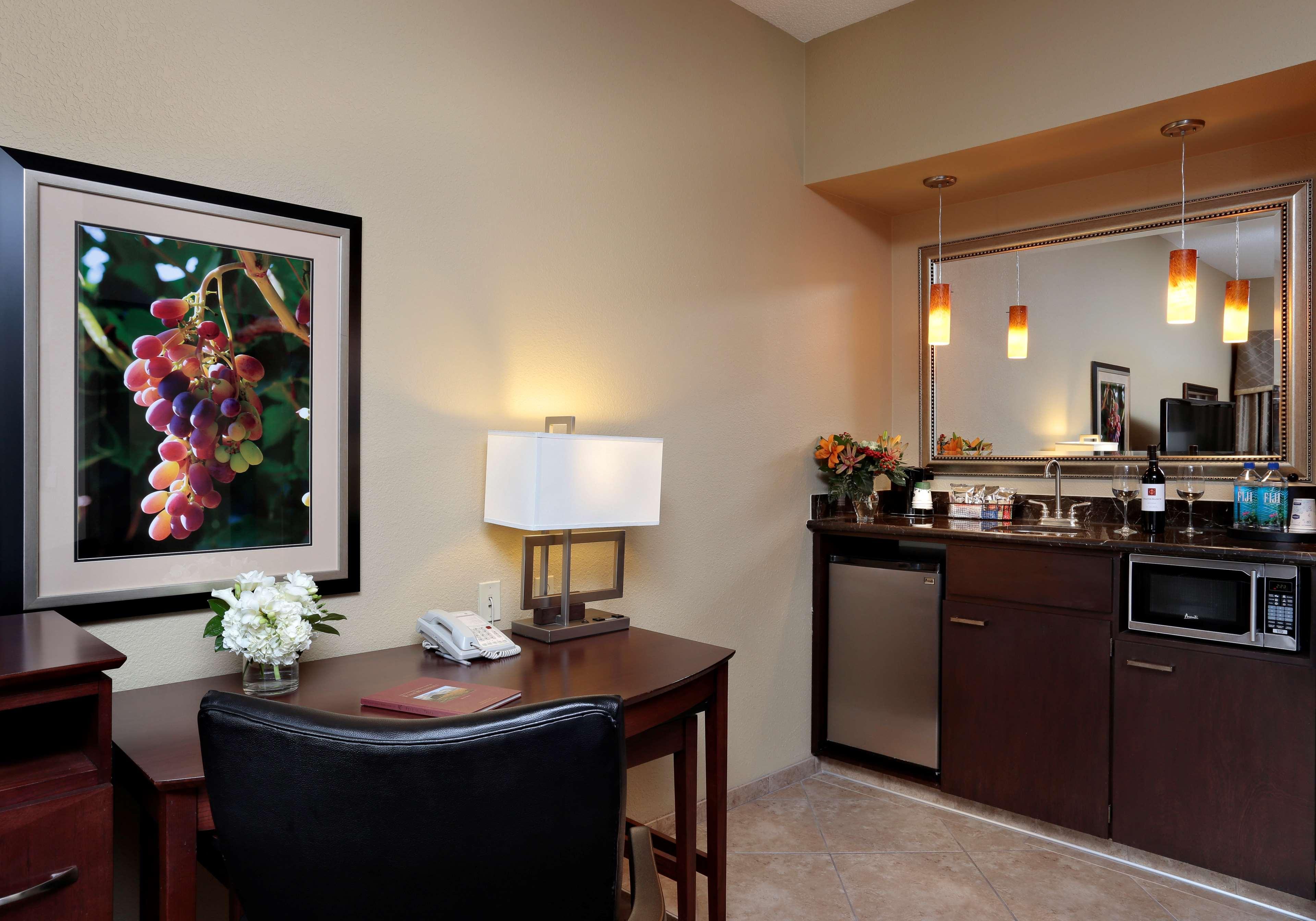 Hampton Inn & Suites Пасо Роблес Стая снимка