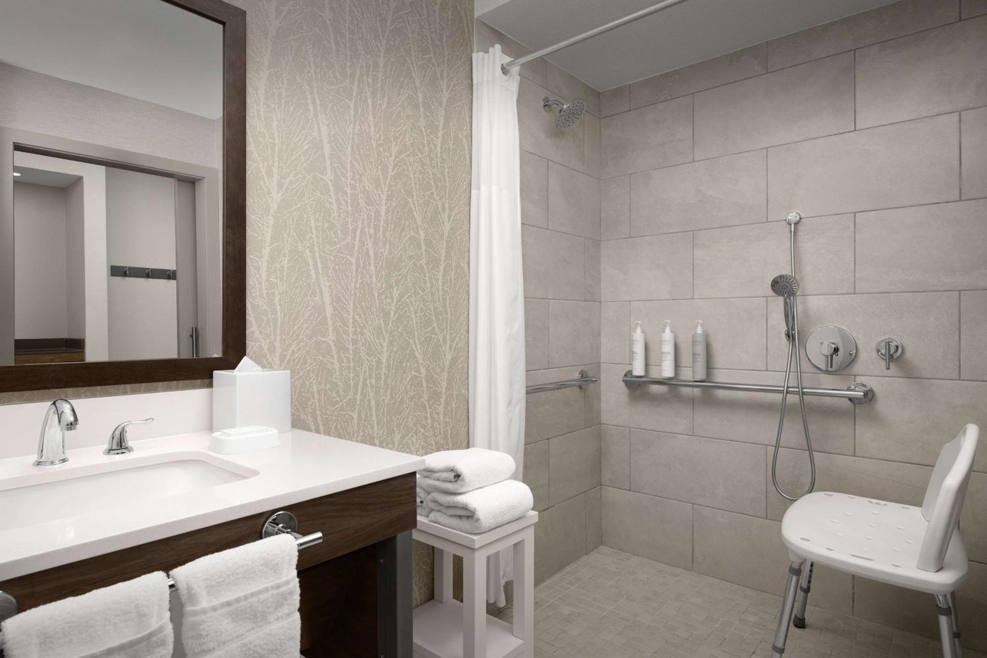 Hampton Inn & Suites Пасо Роблес Екстериор снимка