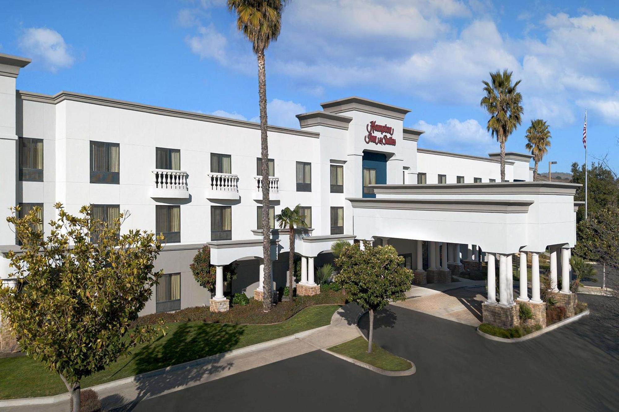 Hampton Inn & Suites Пасо Роблес Екстериор снимка